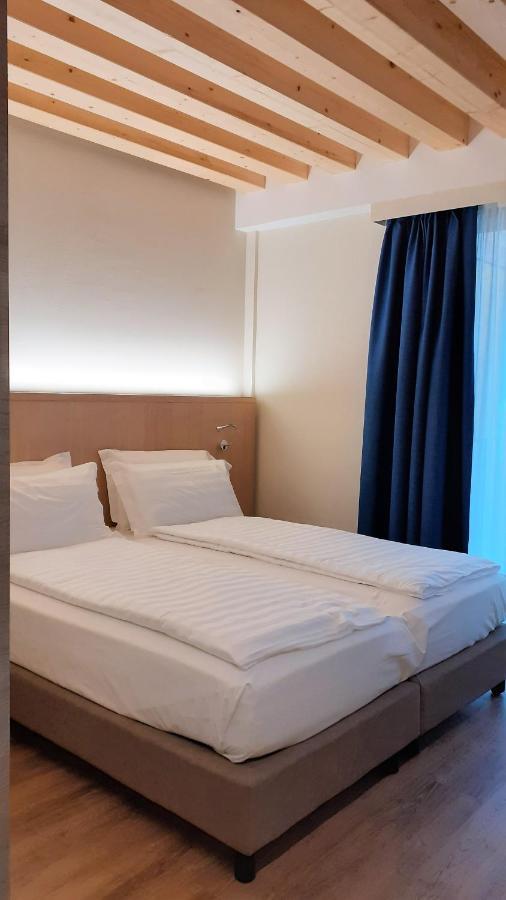 ליביניו Livi Family Hotel מראה חיצוני תמונה