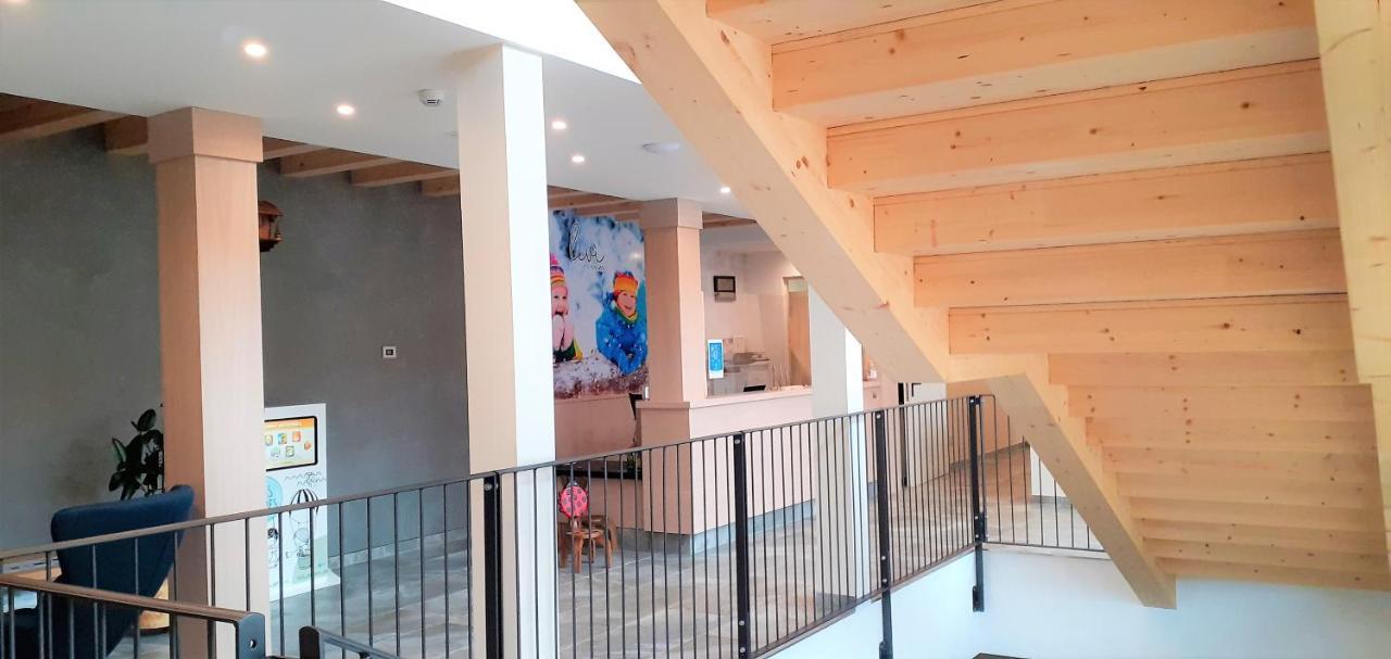 ליביניו Livi Family Hotel מראה חיצוני תמונה